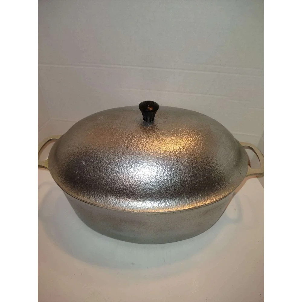 Vintage Club Aluminum Hammercraft Oval Dutch Oven Roaster with Lid Silver 6qt